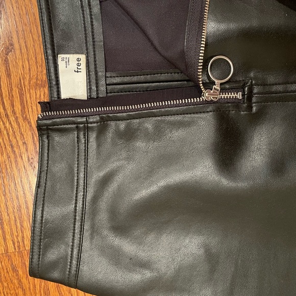 Wilfred Free Leather Skirt - Picture 2 of 3